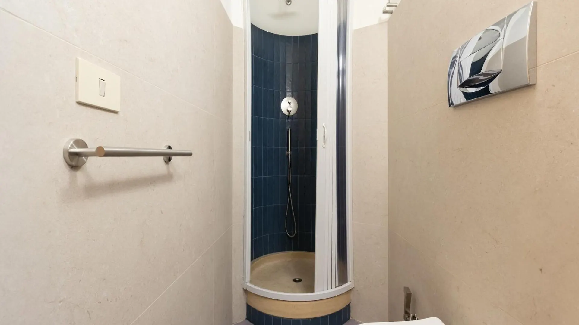 The Best Rent - Two-Bedroom Apartment With Terrace Near Trevi Fountain Rom